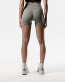 Reform Seamless Shorts - Baby Grey